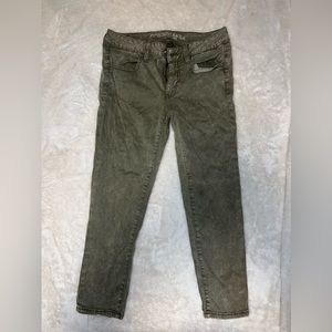 American Eagle Cropped Fit Jegging